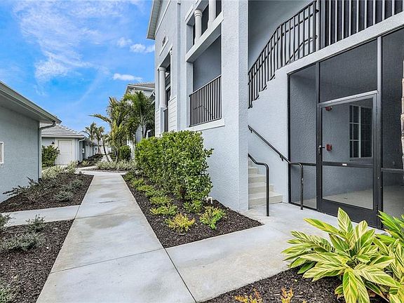 4th image of 14204 HERITAGE LANDING BLVD #726