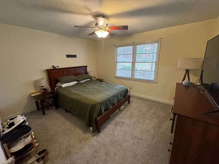125 Woody Dr #A — Photo 9