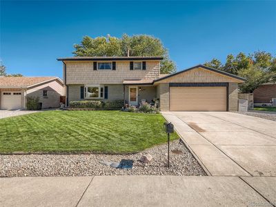 2240 S Flower Way, Lakewood, CO, 80227