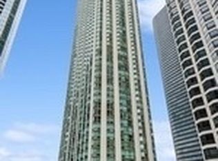 195 N Harbor Dr APT 5004, Chicago, IL 60601