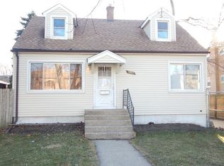 12837 Clinton St, Blue Island, IL 60406