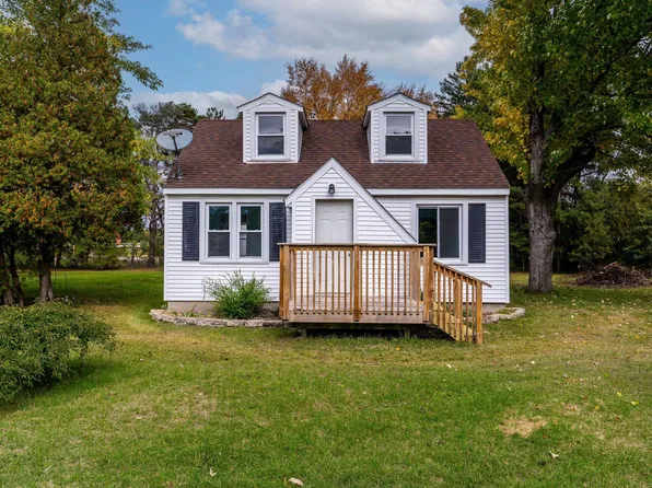 2356 Evanston Ave, Muskegon, MI 49442