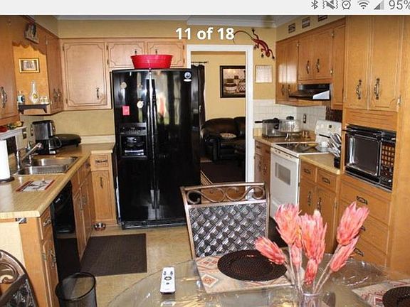 5th image of 2611 Carrington Dr