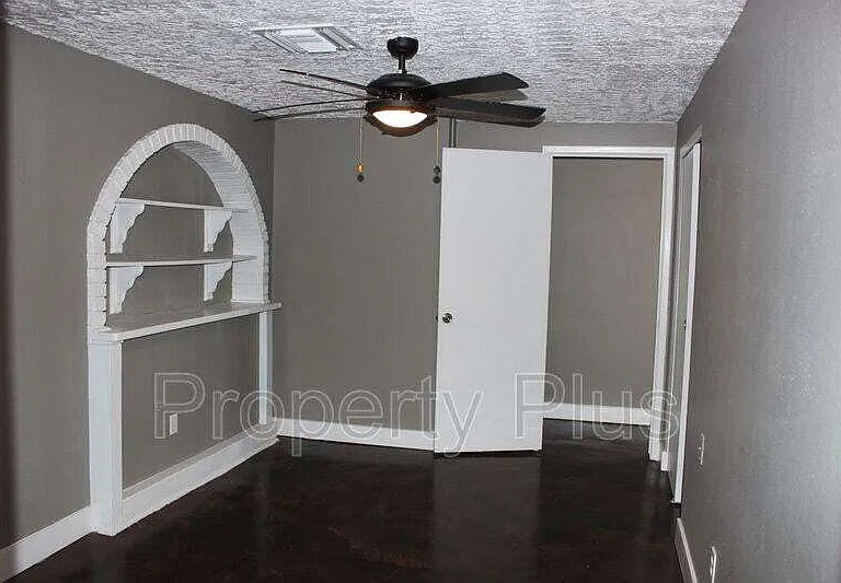 1228 S McKemy St — Photo 12