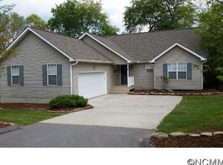 103 Eden Glen Ct, Black Mountain, NC 28711