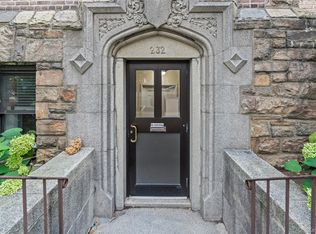 232 Martine Ave, White Plains, NY 10601