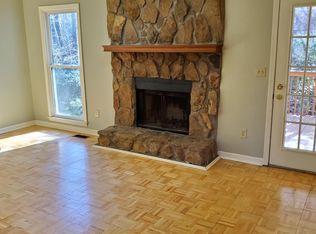 525 Jasmine Ct, Norcross, GA 30093