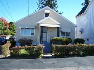 719 Garfield St, Hazleton, PA 18201