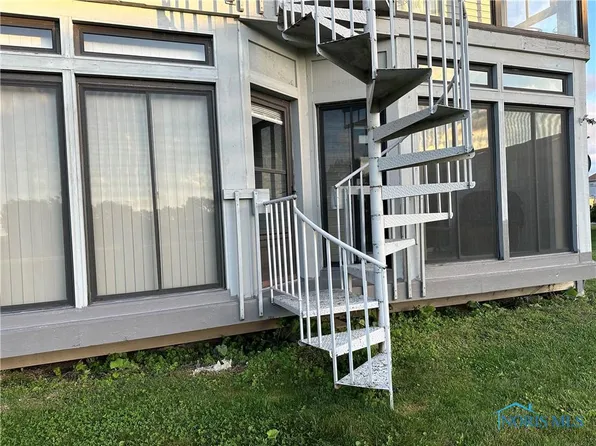 6525 Teal Bnd, Oak Harbor, OH 43449