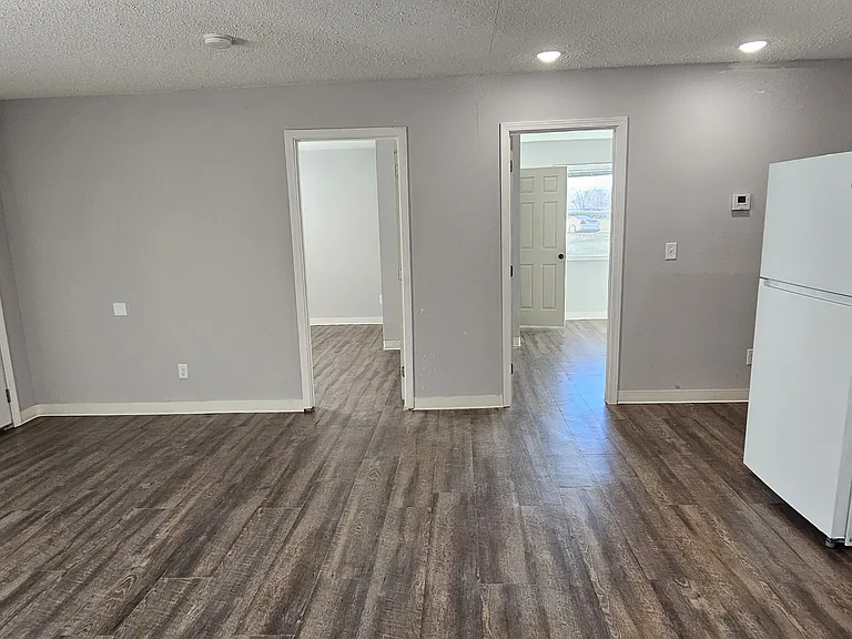 1610 Greer St — Photo 3