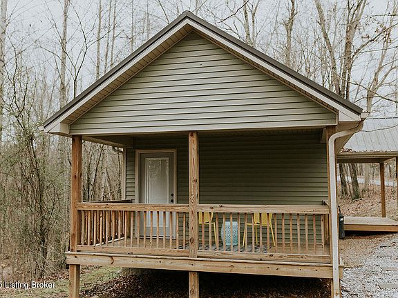 3rd image of 866 Wilderness Rd