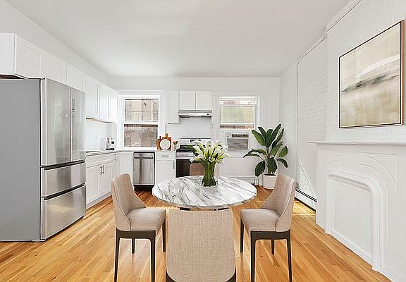 3rd image of 615 Hudson St #3A
