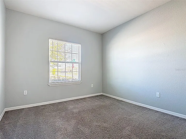 840 Sydney St — Photo 13