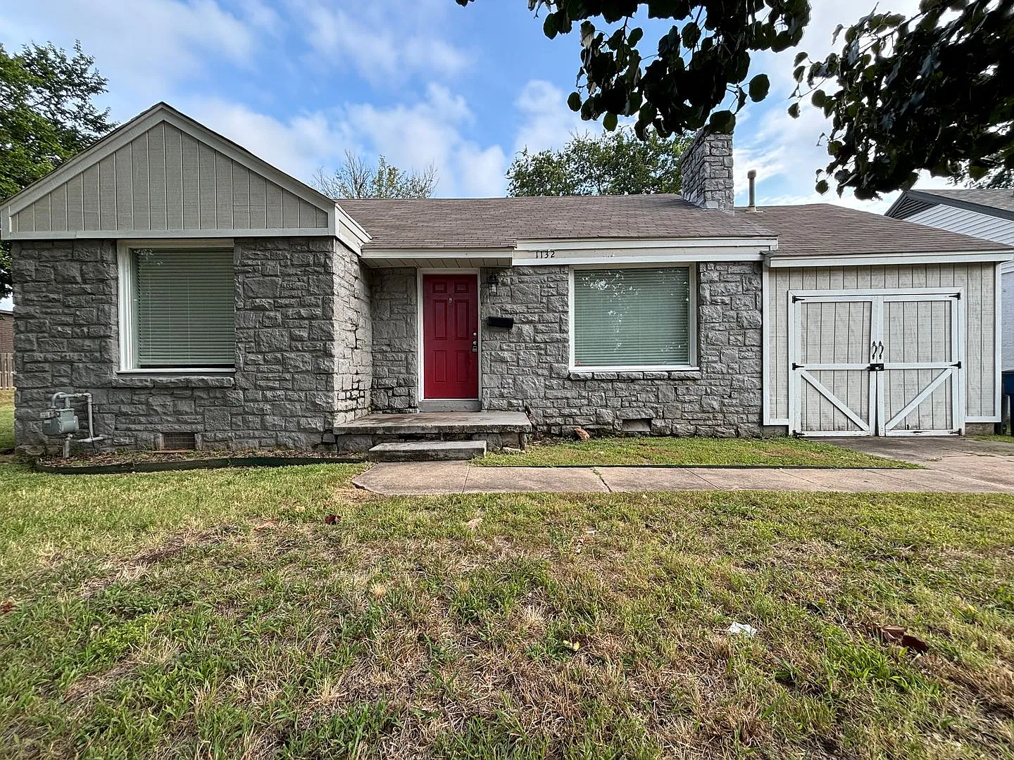 Darling 2 bed plus flex space in the heart of Brookside! — Photo 1