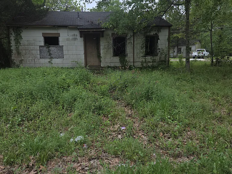 4316 Patch Ave — Photo 1