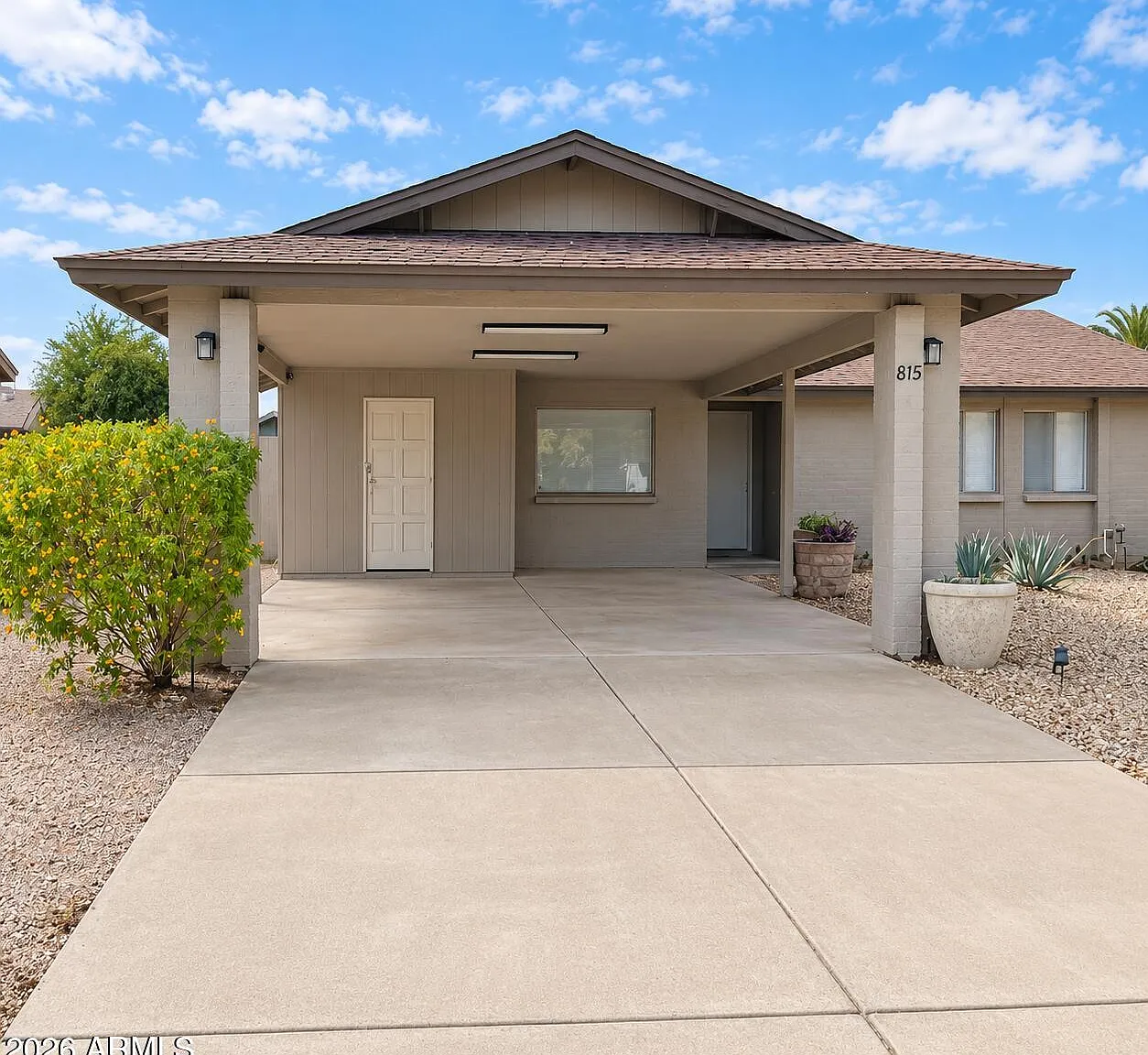 3 bed, 2.0 bath, 1412 sqft, $1,995 — Photo 1