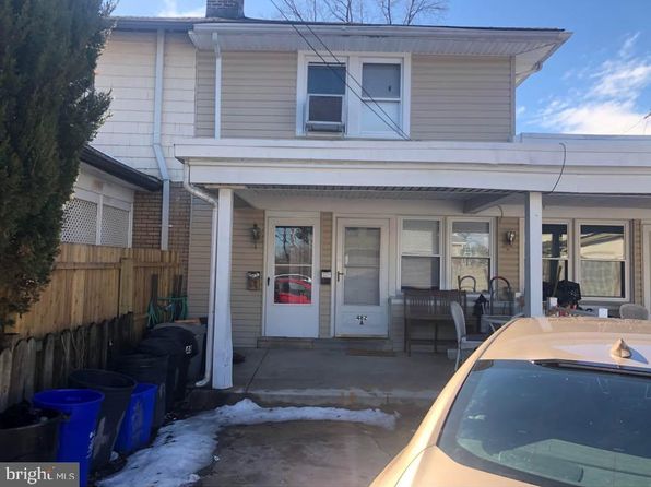 480 Burnley Ln, Drexel Hill, PA 19026