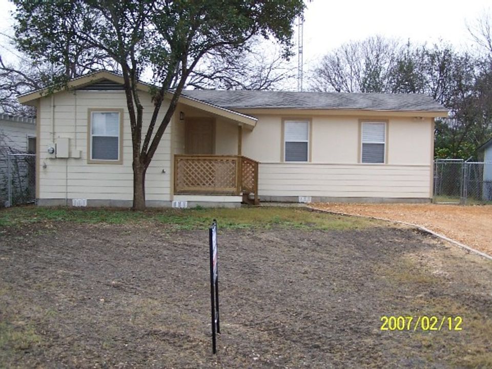 1st image of 259 Remount