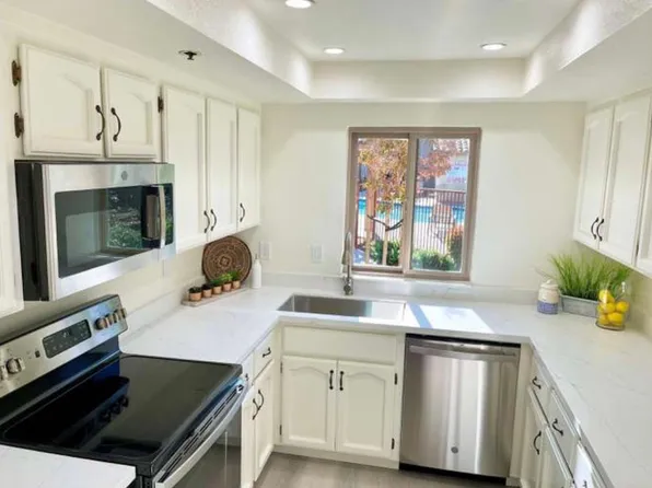 20644 Celeste Cir, Cupertino, CA 95014