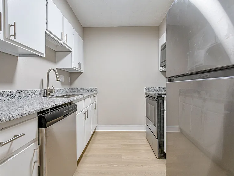 The Eastern Apartments — Photo 2
