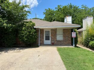 1631 Windsong Ln, Irving, TX 75060