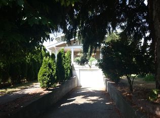 5237 41st Ave SW, Seattle, WA 98136