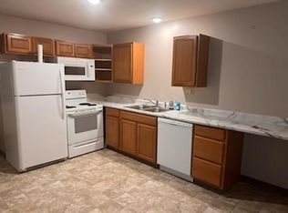 730 11th St N #2, Moorhead, MN 56560