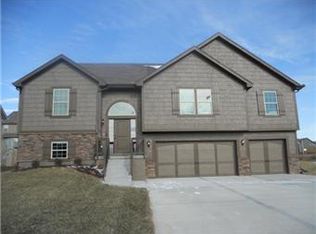 7412 NE 109th St, Kansas City, MO 64157