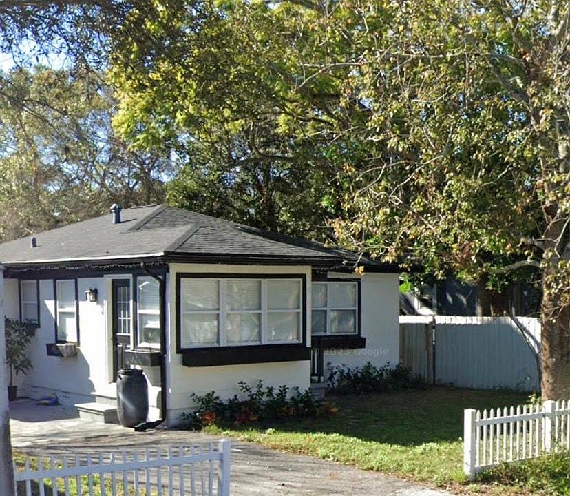1st image of 3600 42nd Ave N