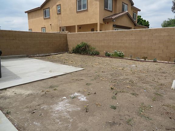 4th image of 8510 Laurel Ave Unit 2