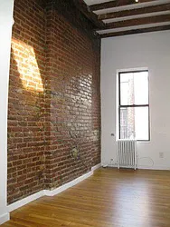 Rented by Tower Brokerage