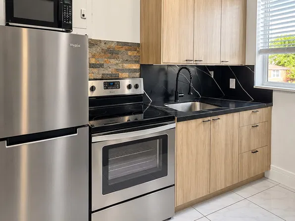 552 NE 82nd Ter #9, Miami, FL 33138