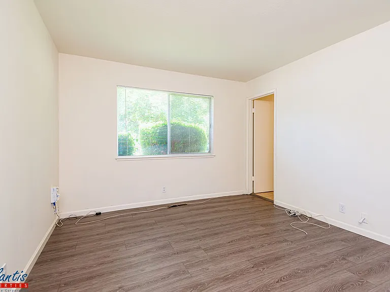 3711 Underwood Dr — Photo 7