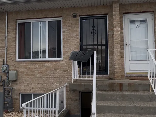 22 Spirit Ln #1, Staten Island, NY 10303