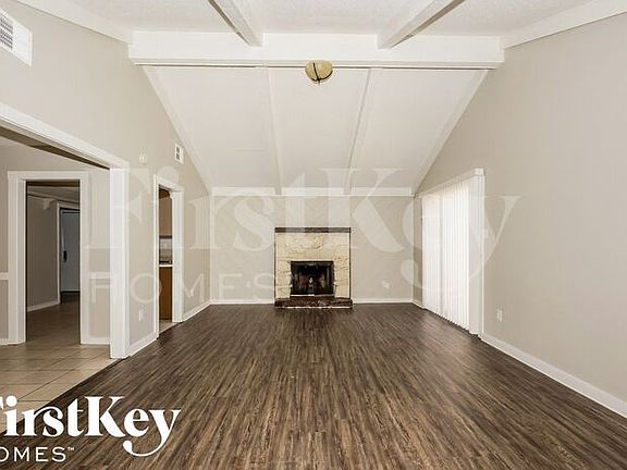 2nd image of 6609 Chesapeake Dr