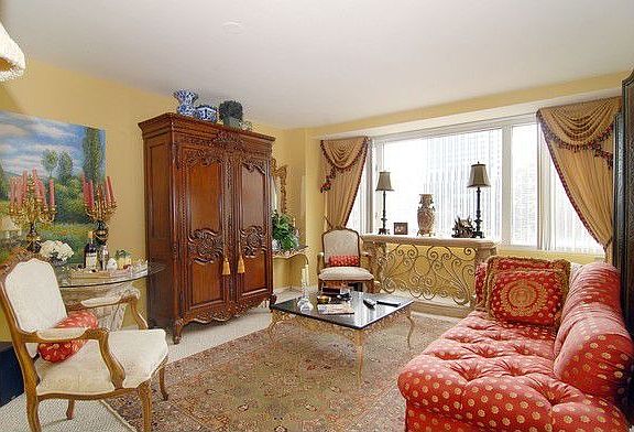 2nd image of 211 E Ohio St APT 2512