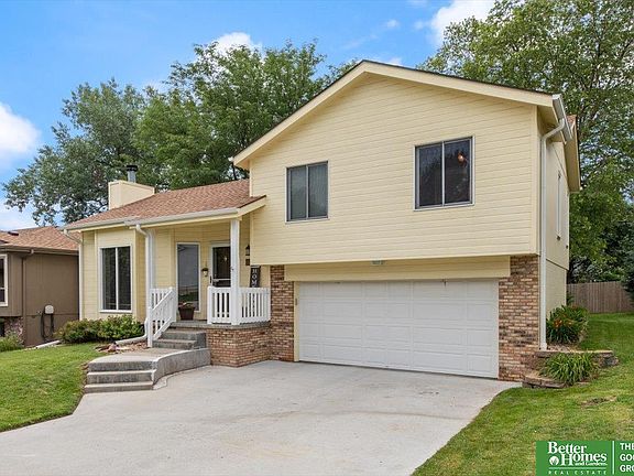2nd image of 15325 Nina St