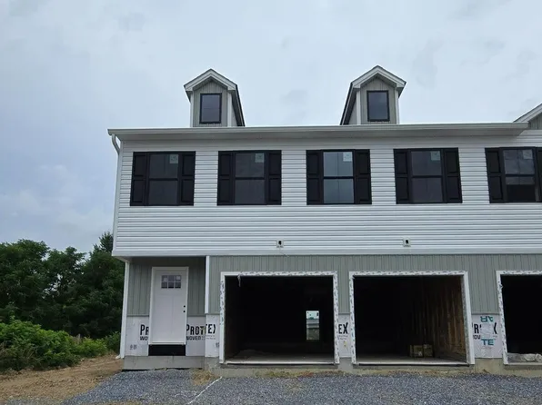 3617 Buchanan Trl W, Greencastle, PA 17225