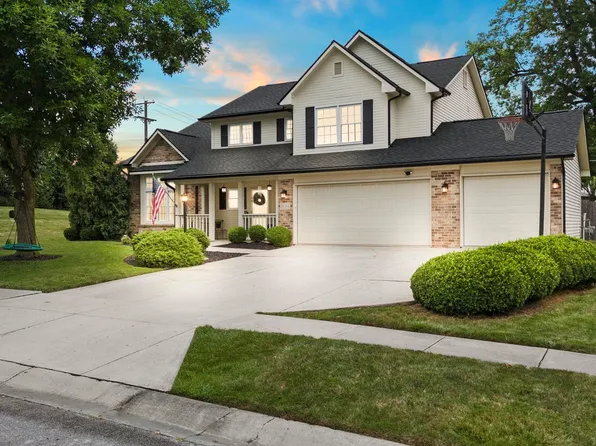 1630 Stableford Dr, Fort Wayne, IN 46845