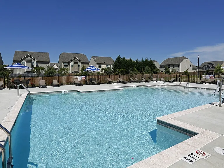 Summerwind Apartments — Photo 9