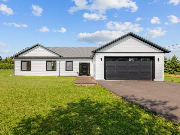 11 Birkallum Dr, Bedford Parish, PE C1B 0T6