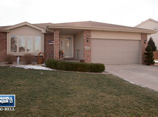 16334 W Celtic Cir, Manhattan, IL 60442