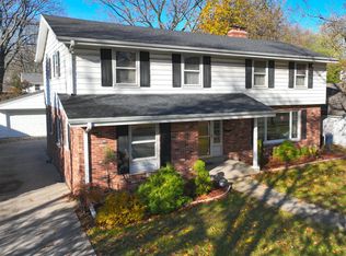 5521 N Lydell Ave, Glendale, WI 53217