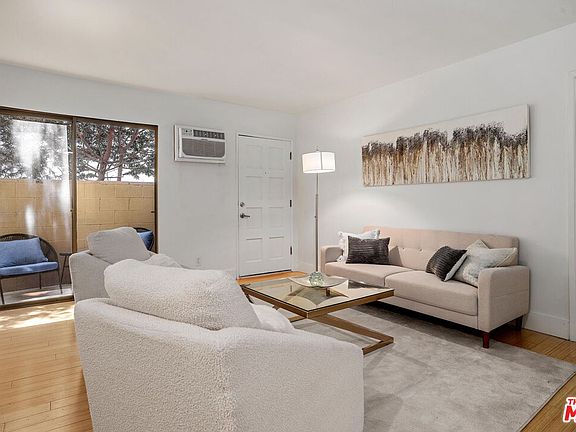 4th image of 11959 Dorothy St APT 2