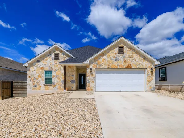 237 Dudley Way, Fredericksburg, TX 78624