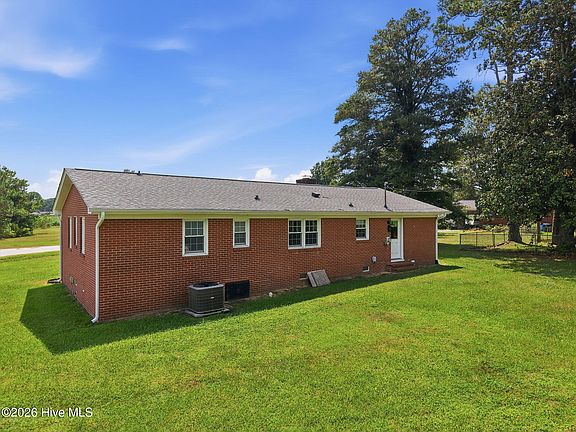 5th image of 141 Hinnant Street