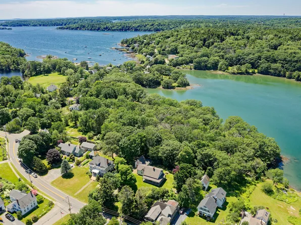 239 Ocean Point Road, Boothbay, ME 04544