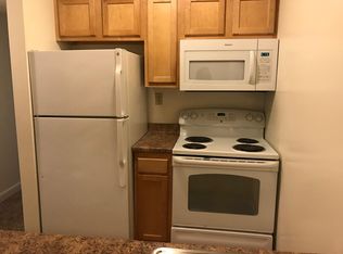 140 La Mancha Dr APT H, Asheville, NC 28805
