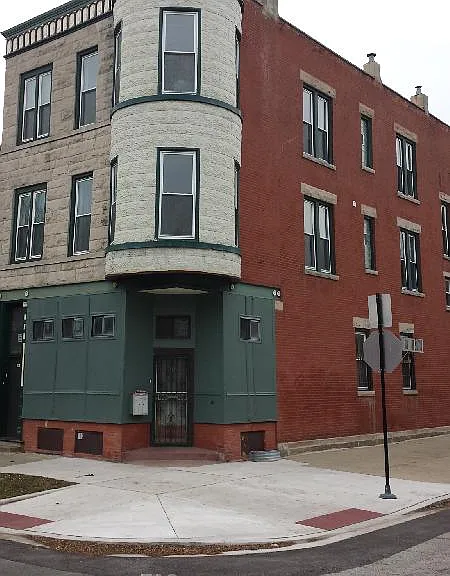 2609 W Thomas St #2 — Photo 23