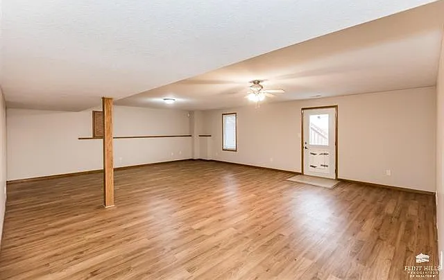 4193 Taneil Dr — Photo 17